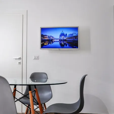Appartement Locazione Turistica Luxury Apartments-3