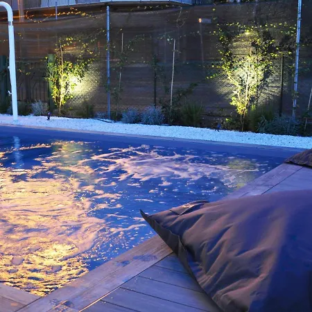 Locazione Turistica Luxury Apartments-3 *