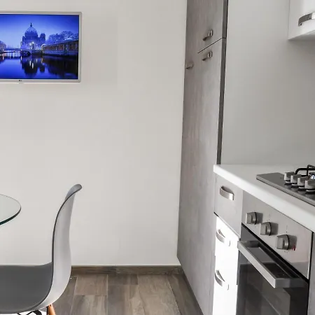 Locazione Turistica Luxury Apartments-3